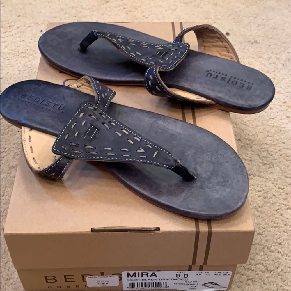 Bed Stu Mira Black driftwood